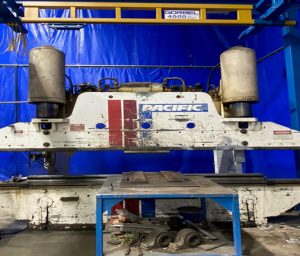 PACIFIC 200 TON PRESS BRAKE